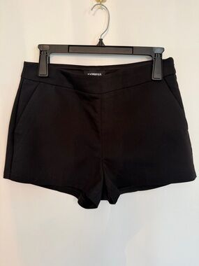 Express Women's Classic Black Stretch Shorts - Size 8